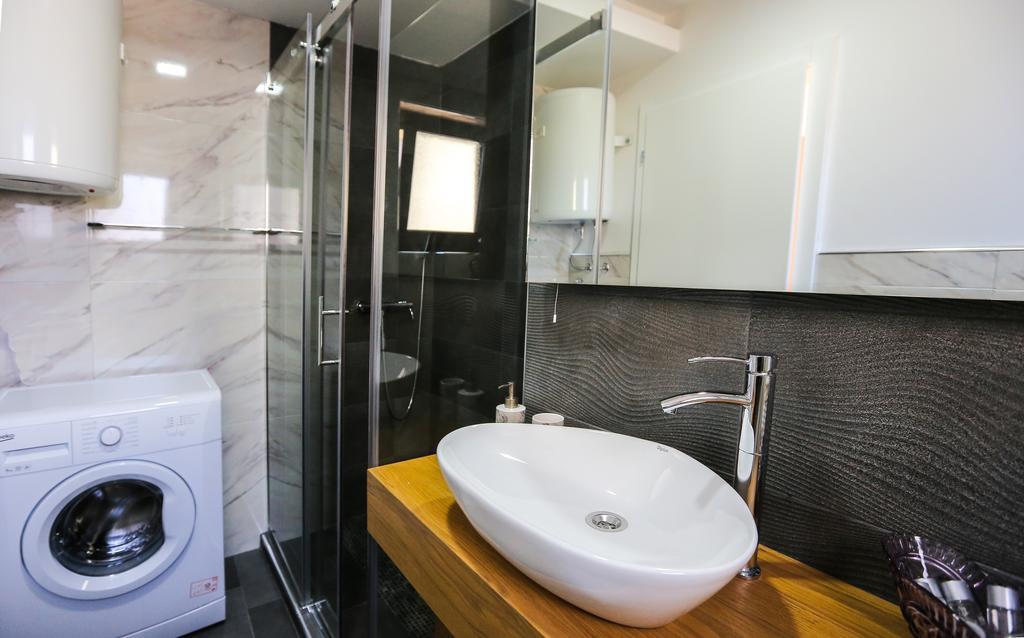 New Lux Apartment نوفي ساد المظهر الخارجي الصورة